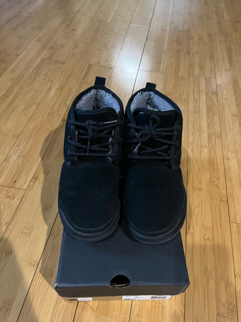 Men's Ugg Black furLined Casual Boots